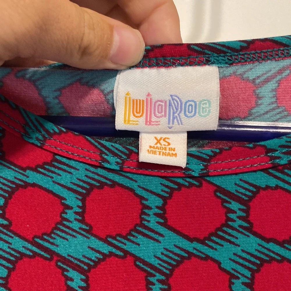 Lula Roe Top - Picture 3 of 4